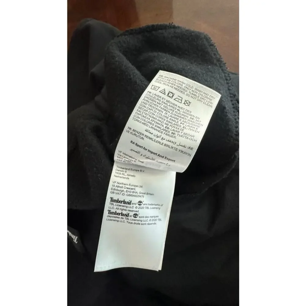 Timberland men’s fleece sweat shorts in classic black with orange logo -XL